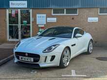 Jaguar F-Type V6 