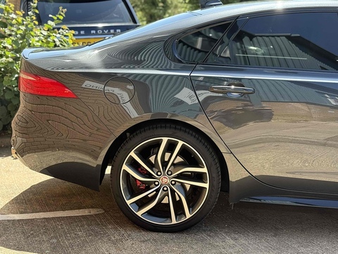 3.0 V6 S Saloon 4dr Petrol Auto Euro 6 (s/s) (380 ps)