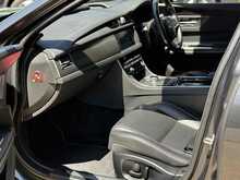 Jaguar XF V6 S 