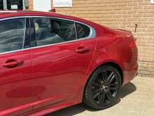 Jaguar XF V8 XFR 