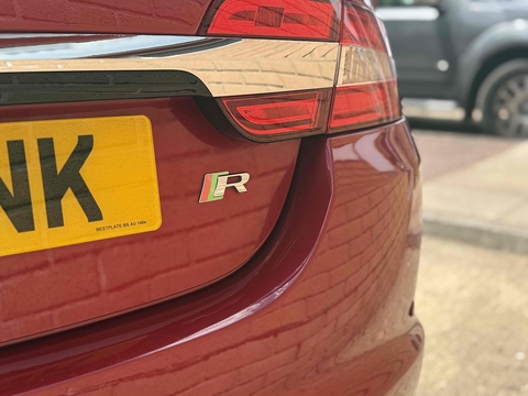 5.0 V8 XFR Saloon 4dr Petrol Auto Euro 5 (s/s) (510 ps)