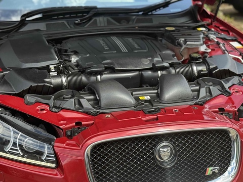 5.0 V8 XFR Saloon 4dr Petrol Auto Euro 5 (s/s) (510 ps)