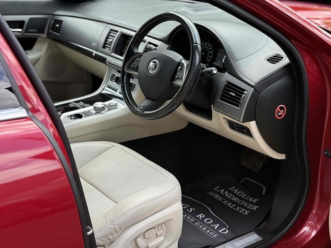 5.0 V8 XFR Saloon 4dr Petrol Auto Euro 5 (s/s) (510 ps)