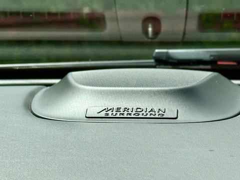 5.0 V8 XFR Saloon 4dr Petrol Auto Euro 5 (s/s) (510 ps)