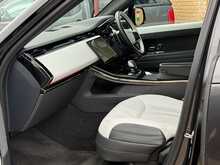 Land Rover Range Rover Sport D350 MHEV Autobiography 