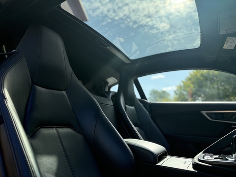 3.0 V6 R-Dynamic Coupe 2dr Petrol Auto Euro 6 (s/s) (340 ps)