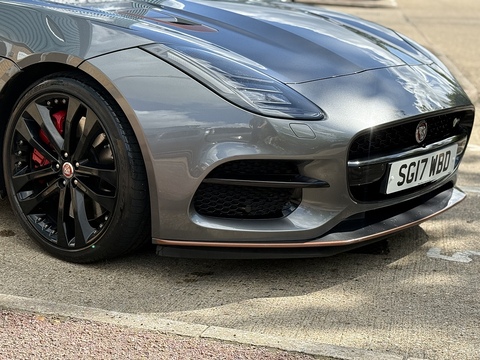 5.0 V8 R Coupe 2dr Petrol Auto AWD Euro 6 (s/s) (550 ps)