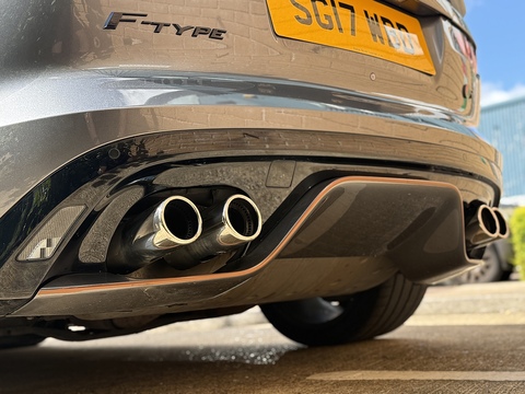 5.0 V8 R Coupe 2dr Petrol Auto AWD Euro 6 (s/s) (550 ps)