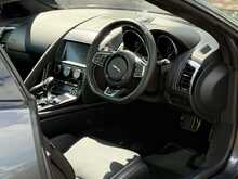Jaguar F-Type V8 R 