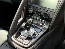 Jaguar F-Type V8 R 