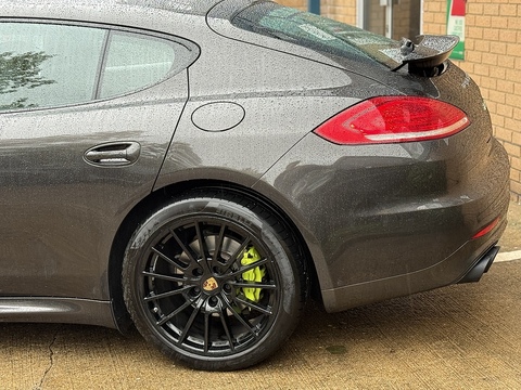3.0 V6 E-Hybrid S Hatchback 5dr Petrol Plug-in Hybrid TiptronicS Euro 6 (s/s) (416 ps)