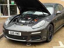 Porsche Panamera V6 E-Hybrid S 