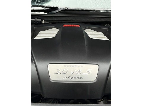 3.0 V6 E-Hybrid S Hatchback 5dr Petrol Plug-in Hybrid TiptronicS Euro 6 (s/s) (416 ps)