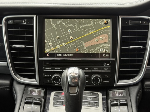 3.0 V6 E-Hybrid S Hatchback 5dr Petrol Plug-in Hybrid TiptronicS Euro 6 (s/s) (416 ps)