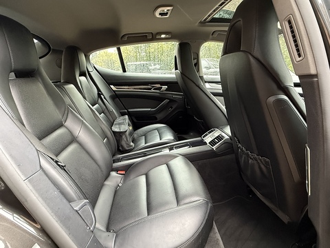 3.0 V6 E-Hybrid S Hatchback 5dr Petrol Plug-in Hybrid TiptronicS Euro 6 (s/s) (416 ps)