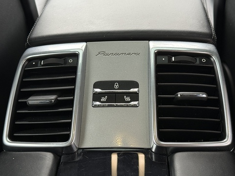 3.0 V6 E-Hybrid S Hatchback 5dr Petrol Plug-in Hybrid TiptronicS Euro 6 (s/s) (416 ps)