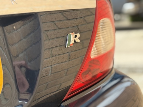 4.2 V8 Saloon 4dr Petrol Automatic (289 g/km, 400 bhp)