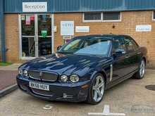 Jaguar XJR V8 