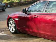 Jaguar XF d Portfolio 