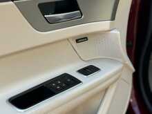 Jaguar XF d Portfolio 