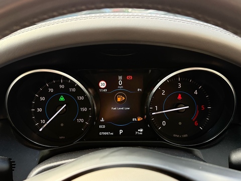 2.0d Portfolio Saloon 4dr Diesel Auto AWD Euro 6 (s/s) (180 ps)