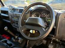 Land Rover Defender 90 TDCi XS 