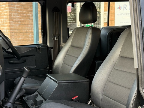 2.2 TDCi XS Station Wagon Double Cab 3dr Diesel Manual 4WD SWB Euro 5 (122 ps)