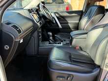 Toyota Land Cruiser D Invincible 