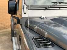 Land Rover Defender 110 TDCi XS 
