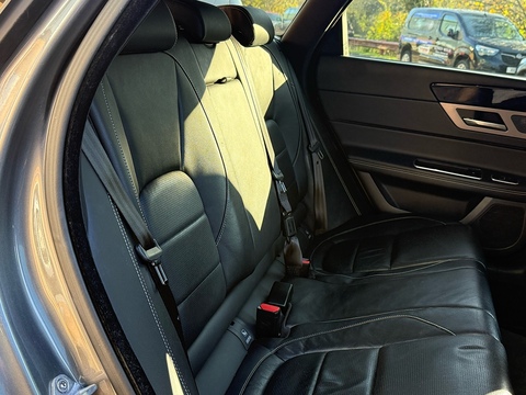 2.0d R-Sport Sportbrake 5dr Diesel Auto AWD Euro 6 (s/s) (240 ps)