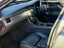 Jaguar XF d R-Sport 