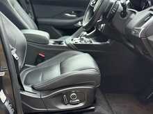 Jaguar E-PACE P200 MHEV R-Dynamic S 