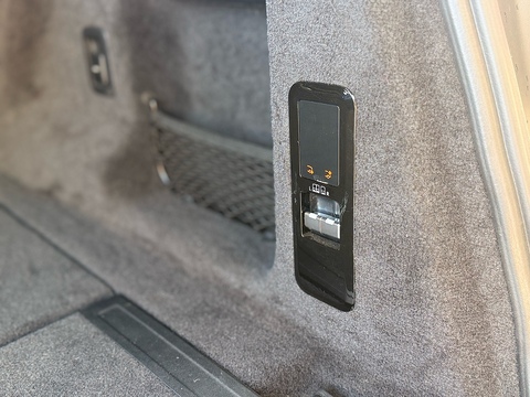 3.0 P460e 38.2kWh Autobiography SUV 5dr Petrol Plug-in Hybrid Auto 4WD Euro 6 (s/s) (460 ps)