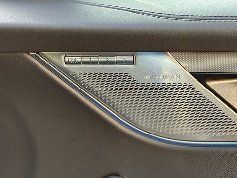 5.0 P550 V8 SVR SUV 5dr Petrol Quickshift AWD Euro 6 (s/s) (550 ps)