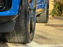 Jaguar F-PACE P550 V8 SVR 