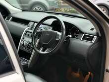 Land Rover Discovery Sport TD4 HSE 