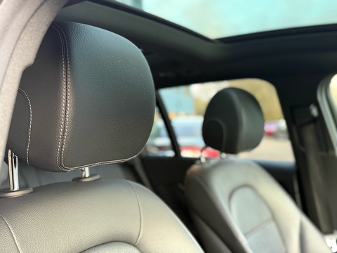 2.0 GLC250 AMG Night Edition SUV 5dr Petrol G-Tronic+ 4MATIC Euro 6 (s/s) (211 ps)