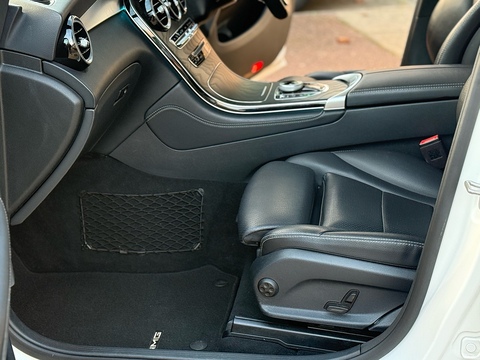 2.0 GLC250 AMG Night Edition SUV 5dr Petrol G-Tronic+ 4MATIC Euro 6 (s/s) (211 ps)