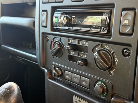 2.2 TDCi XS Station Wagon Double Cab 3dr Diesel Manual 4WD SWB Euro 5 (122 ps)