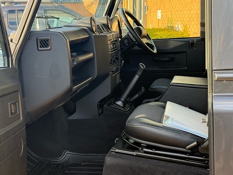 2.2 TDCi XS Station Wagon Double Cab 3dr Diesel Manual 4WD SWB Euro 5 (122 ps)