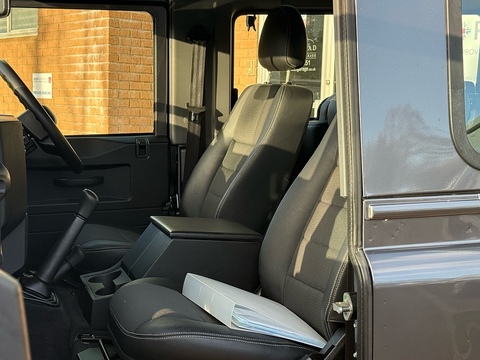 2.2 TDCi XS Station Wagon Double Cab 3dr Diesel Manual 4WD SWB Euro 5 (122 ps)