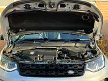 Land Rover Discovery Sport D200 MHEV R-Dynamic HSE 