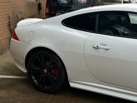 5.0 V8 Coupe 2dr Petrol Auto Euro 5 (510 ps)