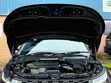 Land Rover Range Rover Evoque P200 MHEV R-Dynamic SE 