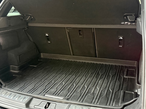 2.0 P200 MHEV R-Dynamic SE SUV 5dr Petrol Auto 4WD Euro 6 (s/s) (200 ps)