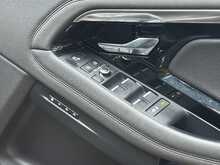 Land Rover Range Rover Evoque P200 MHEV R-Dynamic SE 