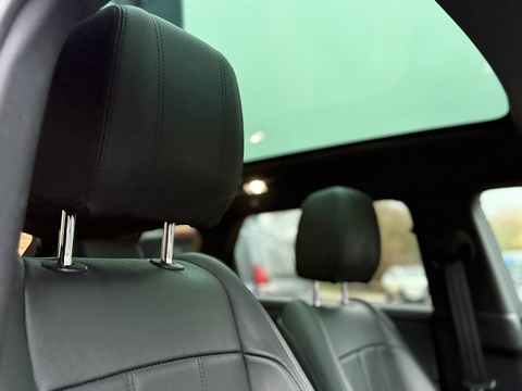 2.0 P200 MHEV R-Dynamic SE SUV 5dr Petrol Auto 4WD Euro 6 (s/s) (200 ps)