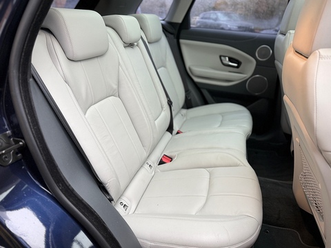 2.0 TD4 SE Tech SUV 5dr Diesel Auto 4WD Euro 6 (s/s) (180 ps)