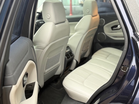 2.0 TD4 SE Tech SUV 5dr Diesel Auto 4WD Euro 6 (s/s) (180 ps)