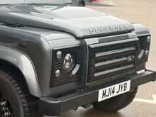 Land Rover Defender 90 TDCi XS 
